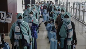 Hasil Evaluasi: Umrah Tetap Dilanjutkan Satu Pintu Asrama Pondok Gede