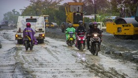 Mengintip APBD Lampung Usai Viral Tiktoker Kritik Jalan Rusak