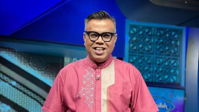 13 Tahun Kerja Bareng, Abdel Achrian Bongkar Sifat Asli Mamah Dedeh