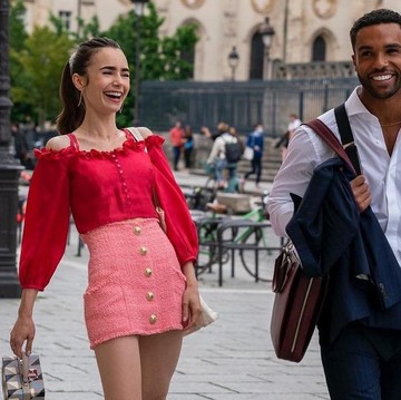 Intip Deretan Kostum Paling Fashionable 'Emily in Paris' Episode 6 dan 7