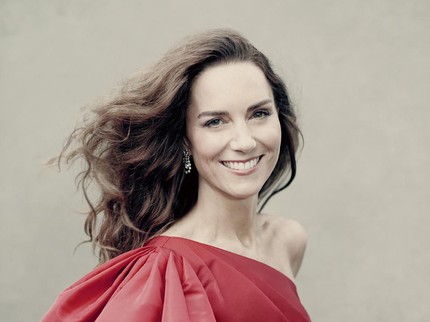 7 Potret Memukau Kate Middleton yang Ultah ke-40, Awet Muda Bun!