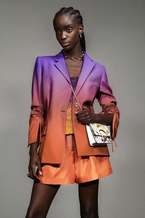 Oscar de la renta labels