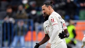 Hasil Liga Italia: Ibrahimovic Cetak Gol, Milan Hajar Venezia 3-0