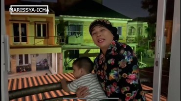 img-title Ibunda Bibi Ardiansyah Bercanda dengan Gala Sky, Netizen Sentil Doddy Sudrajat
