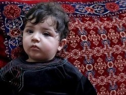 Hilang Saat Evakuasi, Bayi Afghanistan Bersatu Lagi dengan Keluarganya