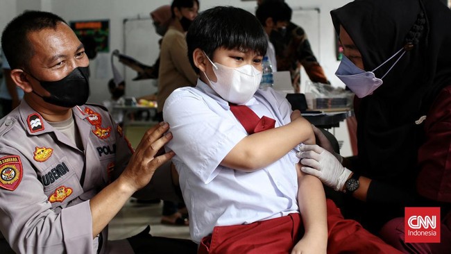Sekolah masih memberikan pilihan kepada orang tua/wali murid untuk memilih apakah anaknya akan mengikuti PTM Terbatas atau Pembelajaran Jarak Jauh (PJJ).