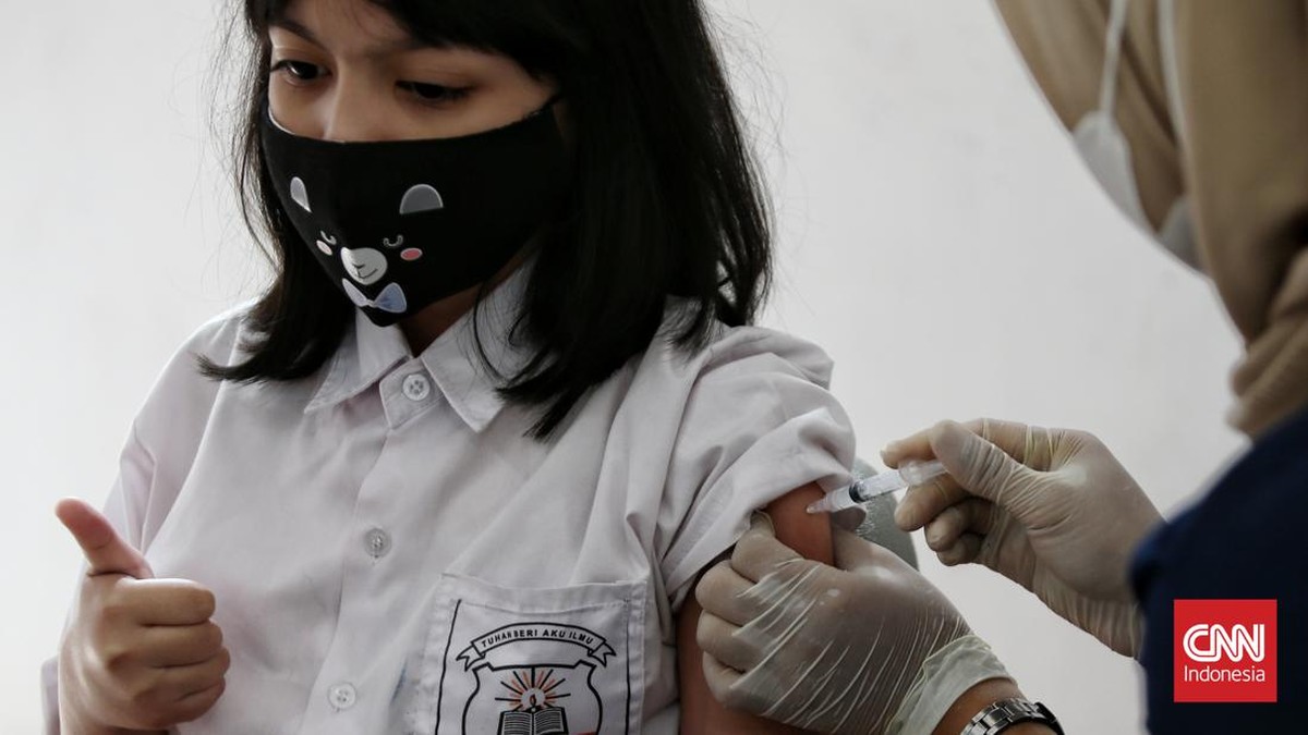 FOTO: Depok Kebut Vaksin Covid Anak 6-11 Tahun Jelang PTM 100 Persen