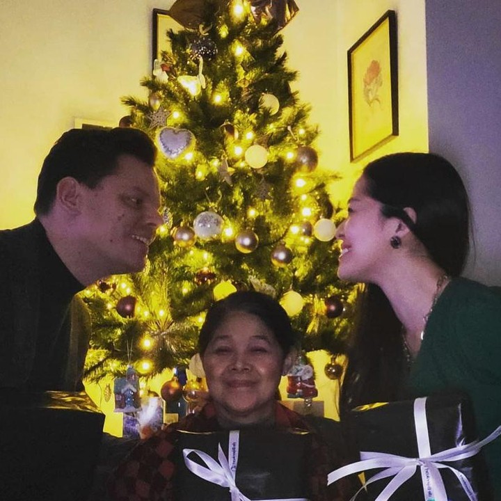 <p>Pada 25 Desember lalu, Ibunda Gracia Indri juga merayakan Hari Natal pertama bersama dengan putri dan menantunya. (Foto: Instagram @graciaz14)</p>