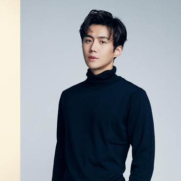 Benarkah Han So Hee & Kim Seon Ho Sedang Syuting Iklan di Surabaya?