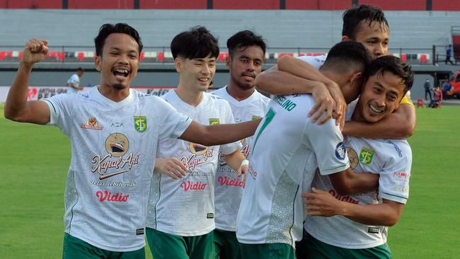 Persebaya menang 3-2 atas Persikabo dalam laga lanjutan Liga 1 di Stadion Kapten I Wayan Dipta, Senin (10/1) sore.