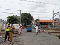Perlintasan Sebidang di Kemayoran Bakal Ditutup, Pemkot Harap JPO Dibangun