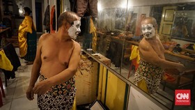 FOTO: Lakon Wayang Orang Ngesti Pandowo Kembali Sapa Penonton