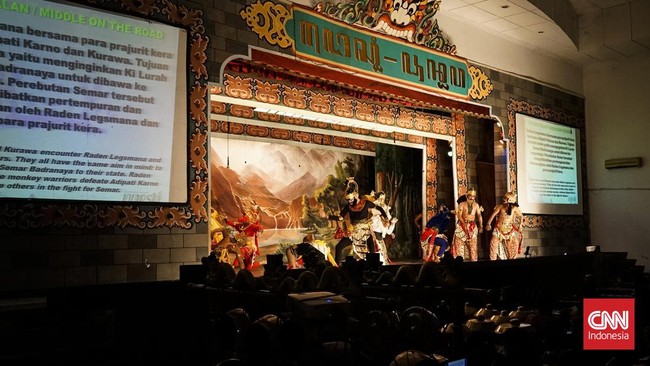 FOTO: Lakon Wayang Orang Ngesti Pandowo Kembali Sapa Penonton