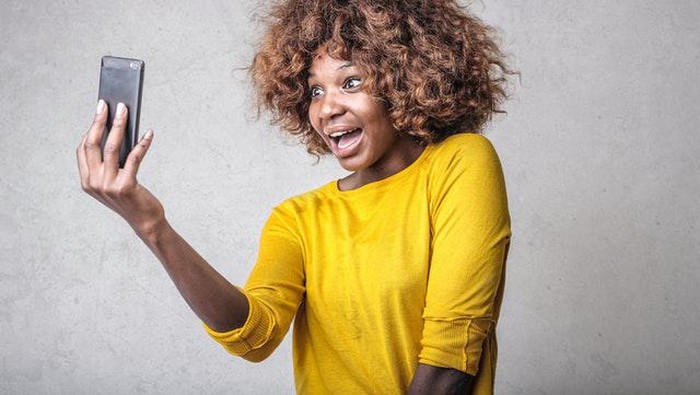 Lagi Kenalan Sama Orang Baru? Begini Cara Tahu Kepribadiannya Lewat Foto Profil di Media Sosial