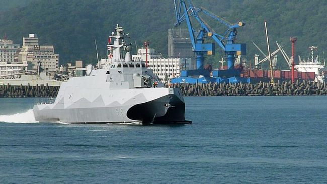 Taiwan Pamer Kapal Perang Baru, Tak Gentar Hadapi China