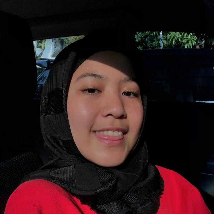 <p>Bunda, kenalan yuk dengan Nasywa Nathania Hamzah. Ini adalah putri Desy Ratnasari dari pernikahannya dengan Sammy Hamzah. (Foto: Instagram @nasywanathania)</p>
