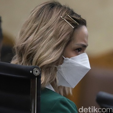 Nia Ramadhani Divonis 1 Tahun Penjara, Netizen: Mungkin Kurang Sopan