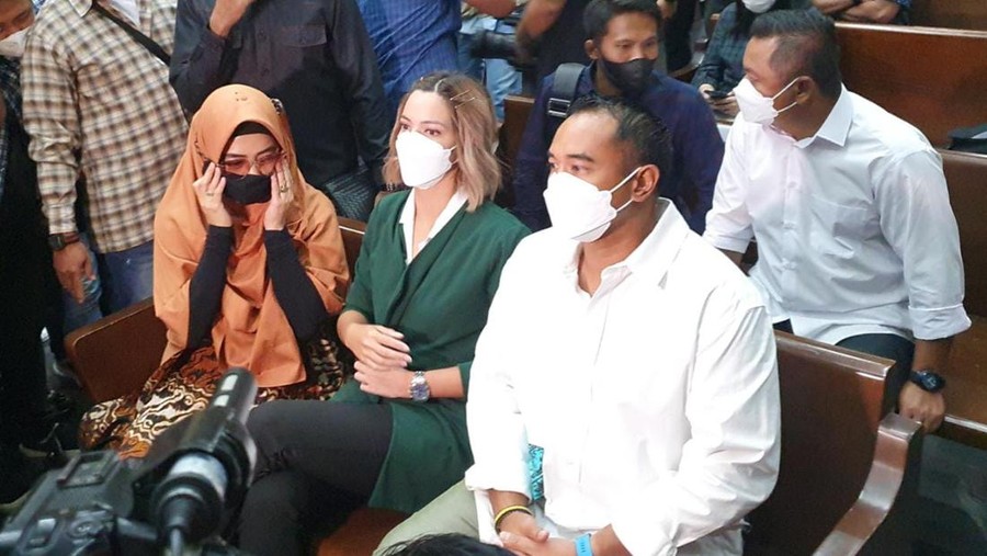 Nia Ramadhani dan Ardi Bakrie (Zunita-detikcom)