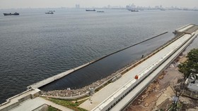FOTO: Mengintip Kelanjutan Proyek Tanggul Laut Pencegah Rob Jakarta