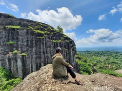 Sensasi Mendaki Gunung Api Purba Nglanggeran Berusia Jutaan Tahun
