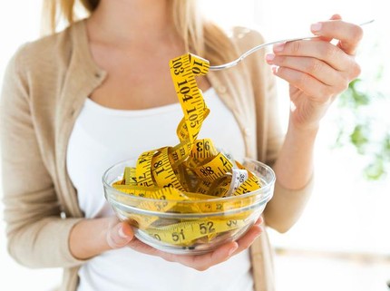 4 Kiat Aman Turunkan Berat Badan Ibu Menyusui, Sukses Diet Tanpa Tersiksa