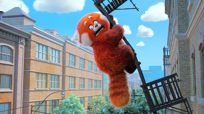 Film Turning Red akan tayang di Disney+ Hotstar mulai 11 Maret 2022.