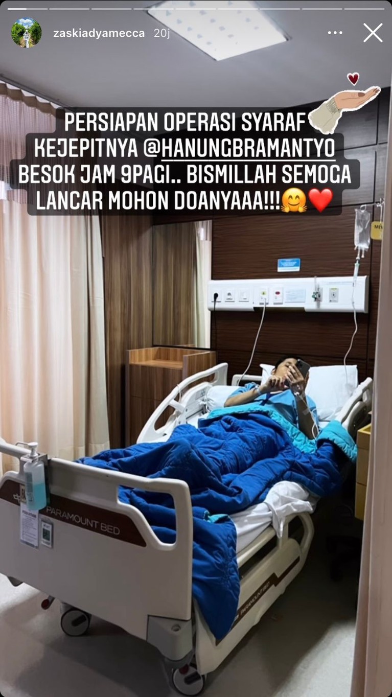 6 Potret Hanung Bramantyo Jalani Operasi Saraf Kejepit Ditemani Istri & Ibunda Hanung Bramantyo baru saja menjalani operasi saraf kejepit ditemani oleh sang istri dan ibunda tercinta. Yuk intip potretnya!