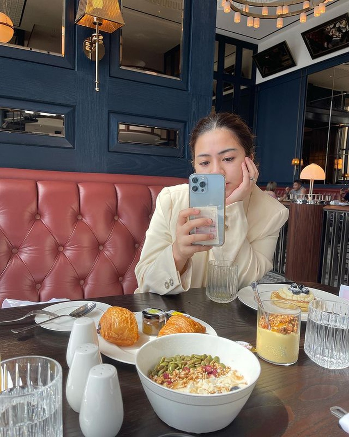 7 Potret Felicya Angelista & Hito Caesar Rayakan Anniversary Pertama