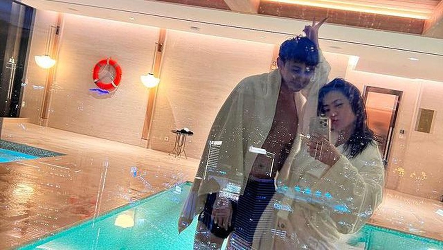 7 Potret Felicya Angelista & Hito Caesar Rayakan Anniversary Pertama