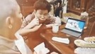 9 Potret Kondisi Terkini Tukul Arwana Usai Alami Pendarahan Otak Video Tukul Arwana jalani fisioterapi usai mengalami pendarahan otak jadi perbincangan publik. Yuk intip potret kondisi terkininya!