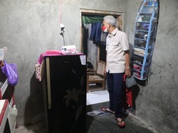 Alasan Ganjar Bantu Perbaiki Rumah Kader PDIP di Semarang