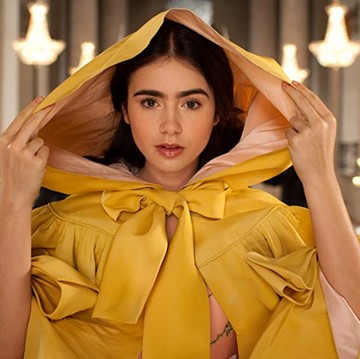 img-title Sukses di Emily in Paris, Ini Deretan Film yang Diperankan Lily Collins!