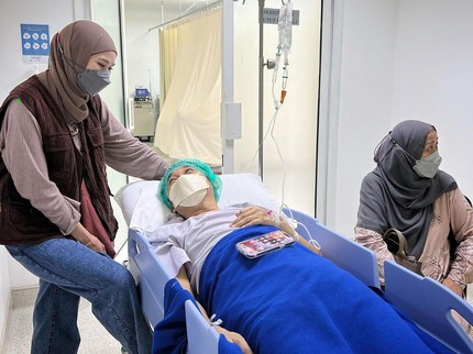 Alami Saraf Kejepit, Hanung Bramantyo Pilih Operasi Ketimbang Minum Obat Seumur Hidup