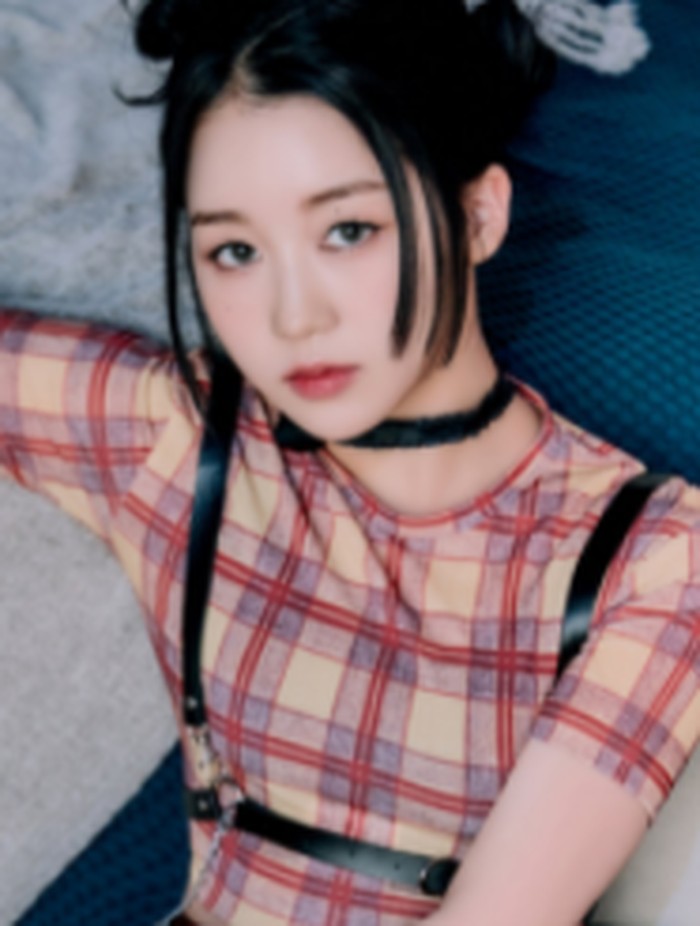 Hikaru merupakan anggota Kep1er yang sangat mahir di bidang rap. Ia mampu meninggalkan kesan kuat kepada penonton dengan penampilan rap-nya yang unik, lho!/ foto: twitter.com/@official_kep1er