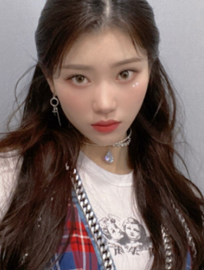 Ia berhasil menduduki posisi ke-9, dalam survival show Girls Planet 999, yang membawa dirinya berhasil debut sebagai anggota Kep1er./ foto: twitter.com/@official_kep1er