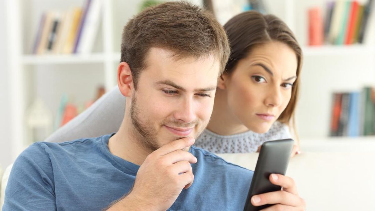 8 Jenis Selingkuh Non-fisik dalam Hubungan Modern yang Harus Dicermati