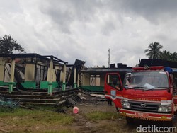 Diduga Korsleting Listrik, Ponpes di Serang Hangus Terbakar