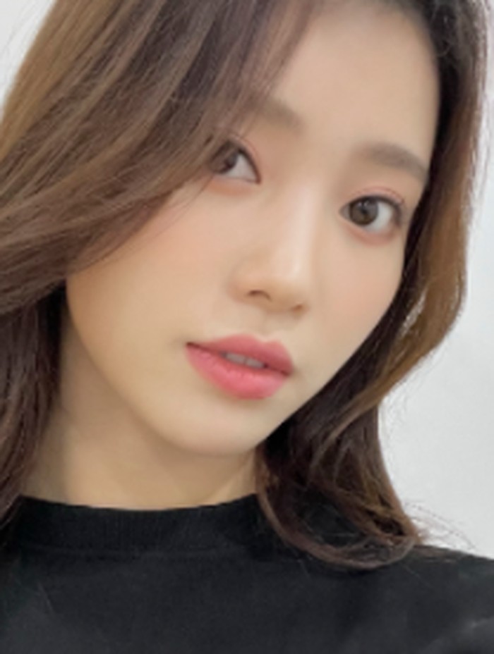 Selalu tampil memukau dengan tariannya, ternyata Xiaoting telah belajar dansa ballroom sejak ia masih di Cina. Ia bahkan mengikuti berbagai kompetisi dan berhasil mendapatkan penggargaan lewat dansa ballroom./ foto: twitter.com/@official_kep1er