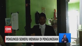 VIDEO: Pengungsi Semeru Menikah di Pengungsian
