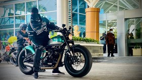Pemilik Rabbit & Wheels Ungkap Detail Jaket Jokowi di Mandalika