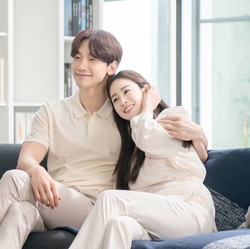 img-title Kisah Cinta Rain dan Kim Tae Hee, Sempat Ditolak 5 Kali Hingga Akhirnya Menikah!