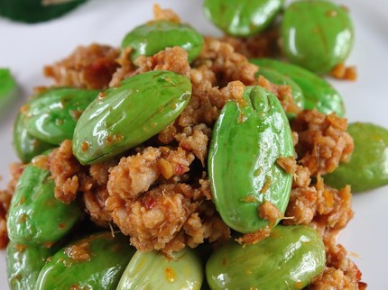 5 Resep Sambal Pete Berbagai Variasi, Pakai Cumi hingga Ikan Asin
