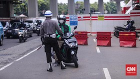 Cerita Warga soal Tampilan Polisi dan Satpam yang 'Tertukar'