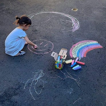 7 Potret Terbaru Zalina Putri Cantik Raisa & Hamish Daud, Mirip Gempi!