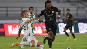 Arema 3 Kali Apes Tanpa Fortes