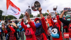 Buruh Desak Pembatalan KUHP saat Demo Hari HAM Internasional