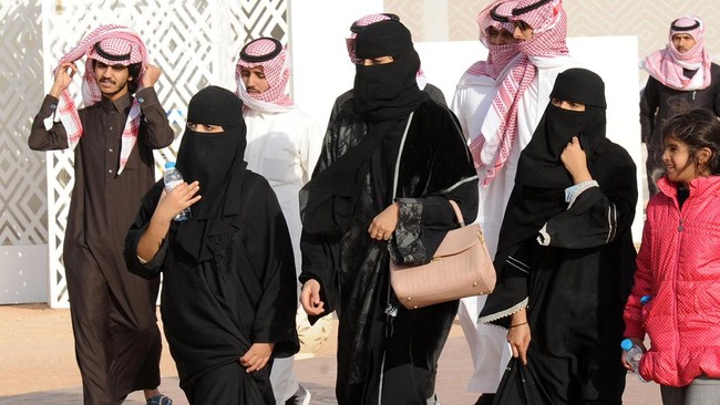Arab Saudi mencabut larangan bepergian atau travel ban warganya ke Indonesia pada hari ini, Selasa (7/6).