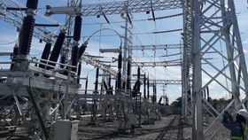 Hitachi Energi Dorong Dekarbonisasi di Jatim Melalui Gardu Digital