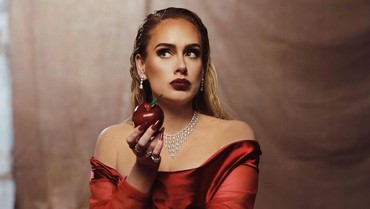 img-title Ini Alasan Adele, Rihanna, dan Cardi B Tolak Tampil di Super Bowl 2022