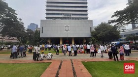 Staf Balai Kota DKI Berhamburan Akibat Gempa M 6,7, Teriak 'Gempa'